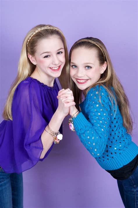 chloe y maddie ziegler|Maddie Ziegler news.